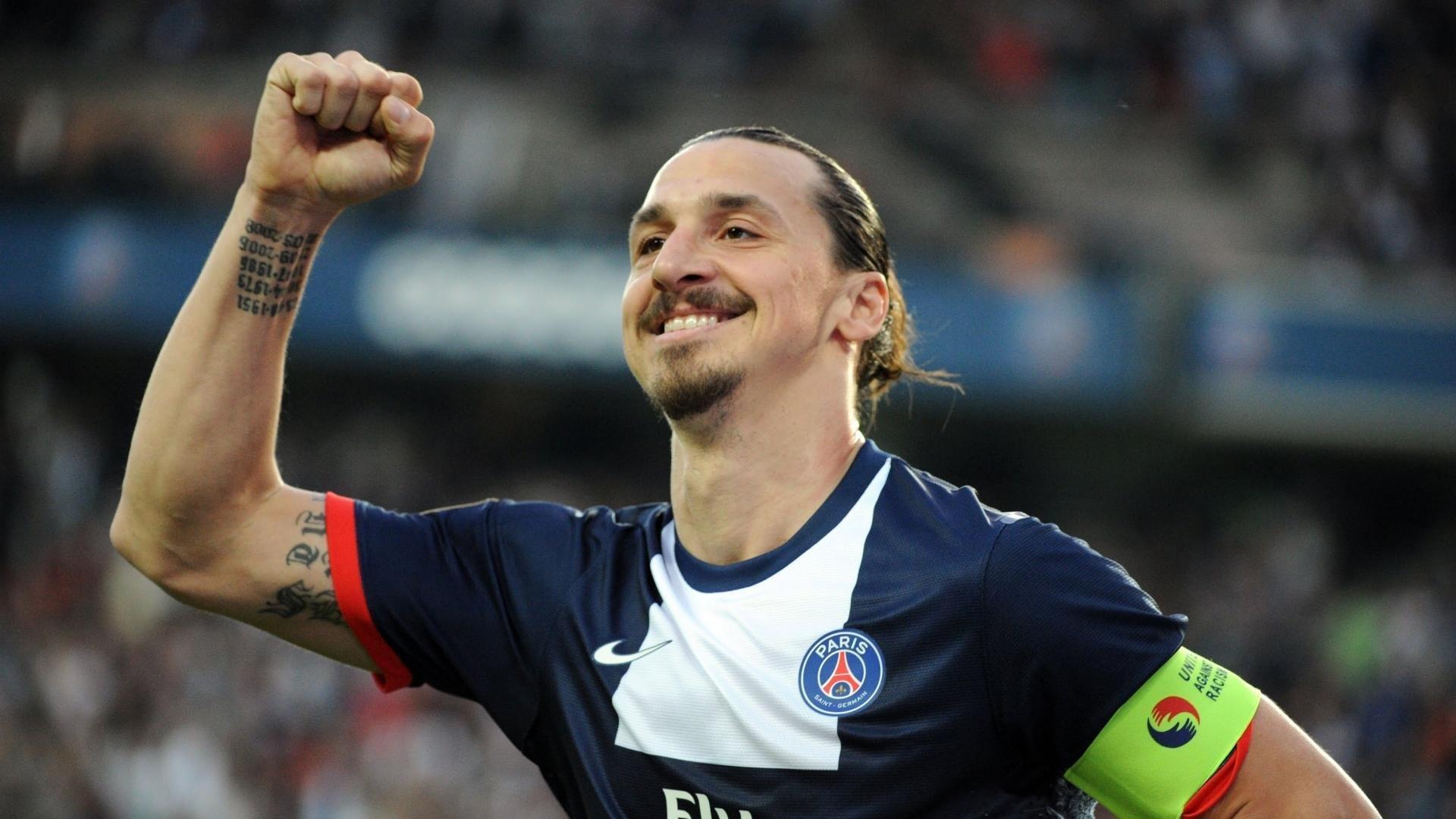 国家德比惊天逆转！姆巴佩点射定乾坤，什琴斯尼失误葬送巴萨主场